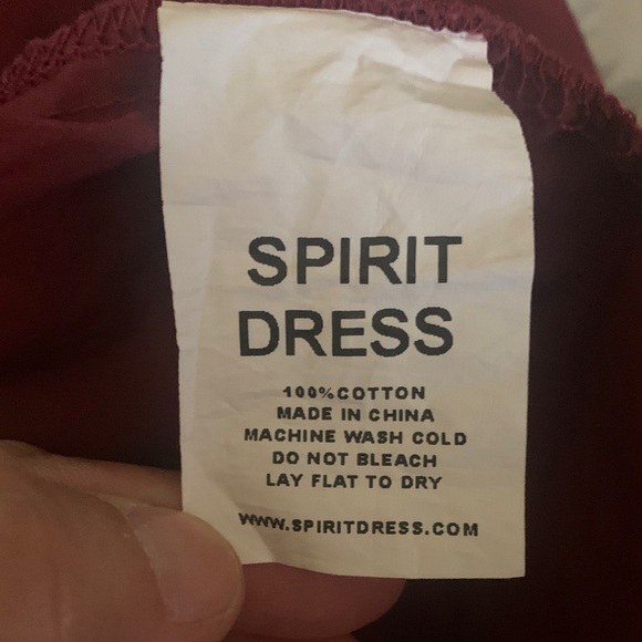 Chic Burgundy Blouse with White Embroidery - Picture 2 of 5